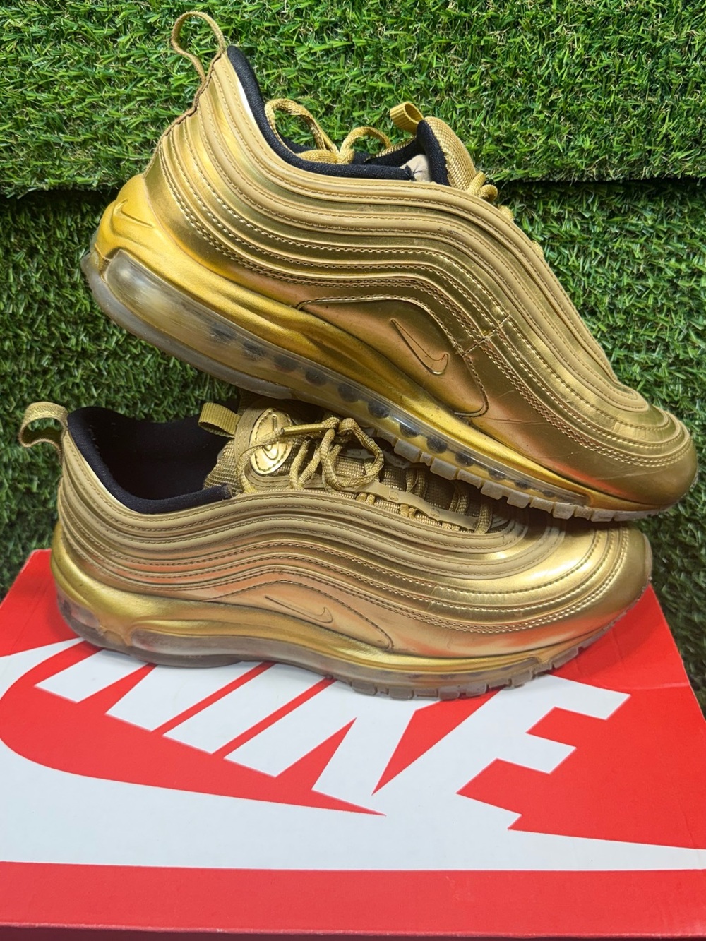 Nike Air Max 97 Mens Shoes Sz. 10 Olympic Gold CT4556-700 Basketball Casual